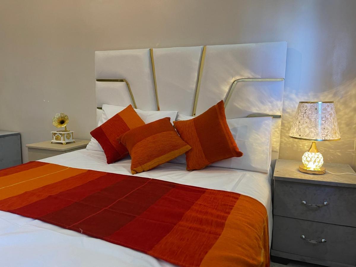 א-ראשידיה Ideal For Families I Entire Comfy Appartment I Fibre Internet Up To 100 Mbps I Palms Residence מראה חיצוני תמונה